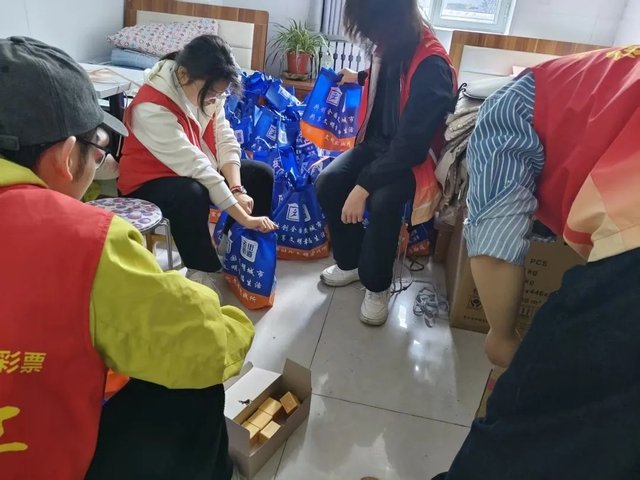 永利电子官网新人权益“医”路同行志愿