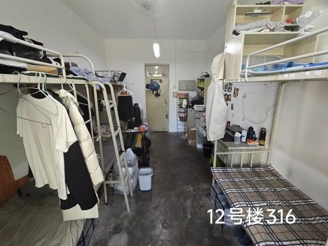 为强化宿舍卫生管理